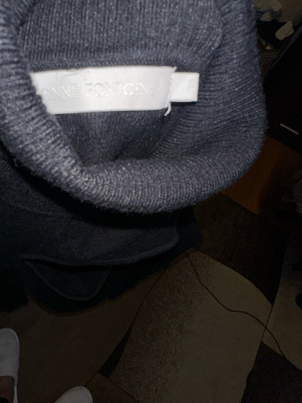 Anne Fontaine women’s Charcoal Black Turtleneck Sweater size 38